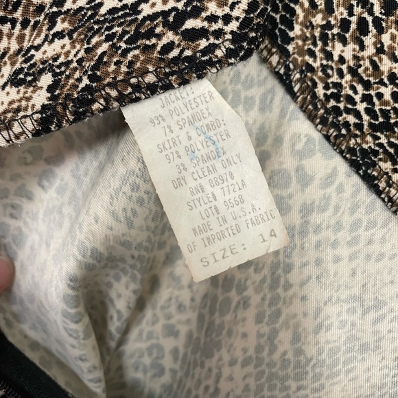 3/$25! Snake Skin Office Skirt - Picture 4 of 4